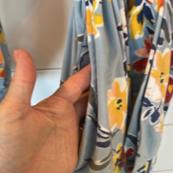 WORLD MARKET FLORAL VELOUR ROBE ONE SIZE - Picture 6 of 7